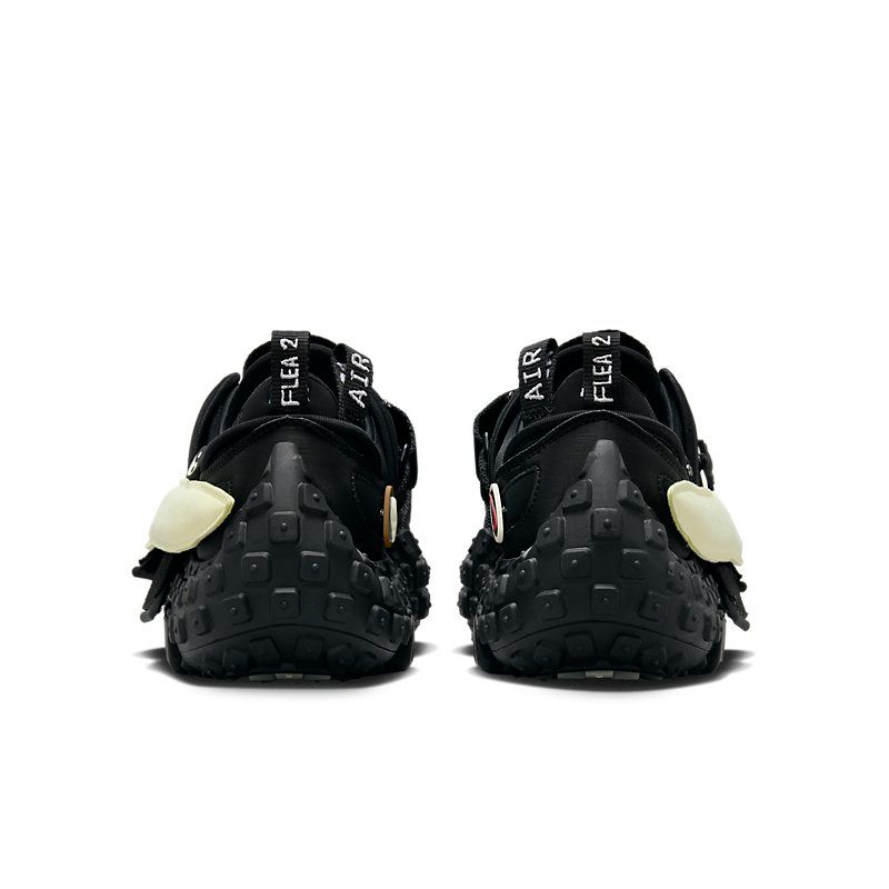 KicksFinder's tweet photo. OFFICIAL IMAGES: CPFM x Nike Air Flea 2 "Black" 🌵 

📝 DV7164-001 (MENS)
🗓️ Holiday 2023
💰 $220 USD
💵COP OR 🚮DROP? https://t.co/Yr5tmz8Uhx