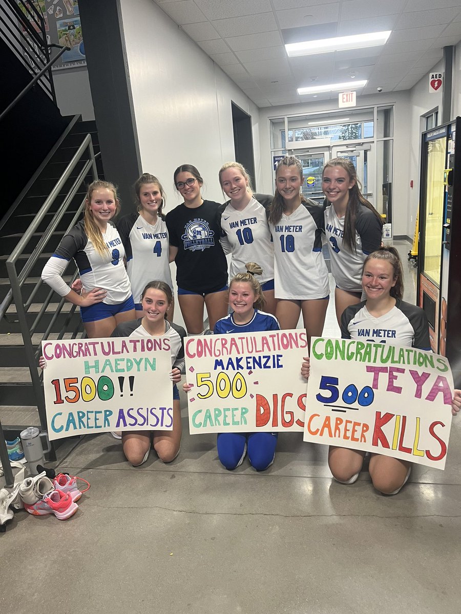 VMMrsCook's tweet photo. Big milestones for these 3🏐 Congratulations Haedyn, Mak, &amp; Teya! #VanMeter https://t.co/gKQTLglb1f