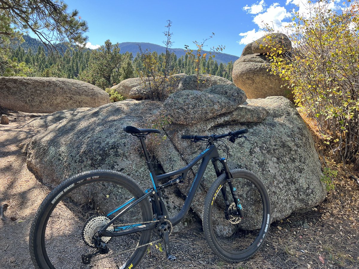 COtriMom's tweet photo. Day 2! Day off work. Me &amp; Exie enjoyed the fresh air &amp; dirt trails. Today was a most excellent day. ⛰️🍂🚵🏽‍♀️ https://t.co/OTMuxngGzG