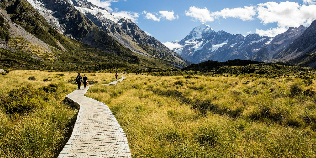 Excited to announce the launch of the Master of Parks Management, which is unique to the Southern Hemisphere and aims to address an urgent skills shortage. More here: lincoln.ac.nz/news-and-event…