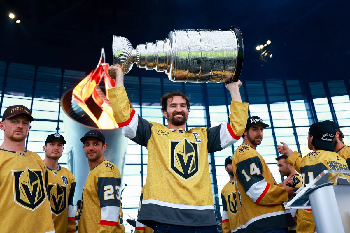 Allegiant Stadium tweet media