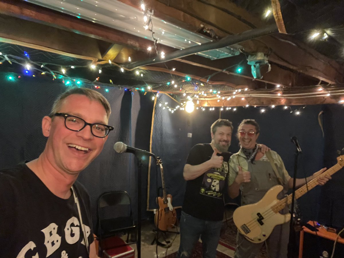 WaterpistolBand's tweet photo. Harris sadly couldn't make practice today-so just the rhythm section. Finally settled on a cover. Let's just say it's from a rad NJ band that we played a few shows with back in the day &amp; only Emo Diaries song titled after a computer part. We put a little Waterpistol spin on it... https://t.co/e0zgurDoQB