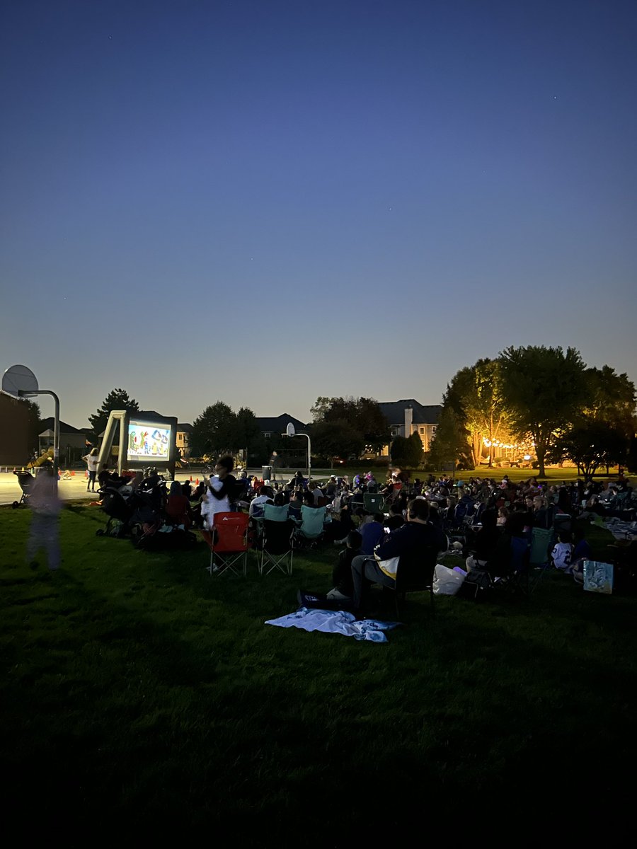 Beautiful night for the PTA Movie Night! 🐾