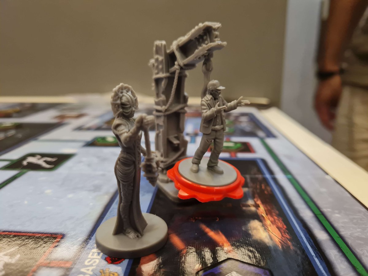 Level99Games's tweet image. I won a game as The Plague a few weeks ago in #DBDBoardGame! Ace is just hanging around! :P