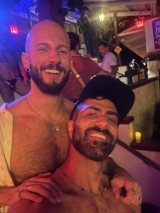 &lsquo;Smash brothers&rsquo; 😂&hearts;️ @femmiedaddie https://t.co/bAHYM2oG52<a class="tags" target="_blank" title="On Twitter" href="/?out=eyJ0eXAiOiJKV1QiLCJhbGciOiJIUzUxMiJ9.eyJpYXQiOjE3MjA0Mzk1MjMsImlzcyI6InR3cG9ybnN0YXJzLmNvbSIsIm5iZiI6MTcyMDQzOTUyMywiZXhwIjoxNzUxOTc1NTIzLCJyZWRpcmVjdF91cmwiOiJodHRwczovL3R3aXR0ZXIuY29tL2ZlbW1pZWRhZGRpZSJ9.eRBOze7o4tBNSJqHE8r4hJWk3Clups1b9nEt75_kdmw1w2aokiBIY_NRLshUt6lhFa-5FzRYaxdmO2GbChu3bA">@femmiedaddie</a>