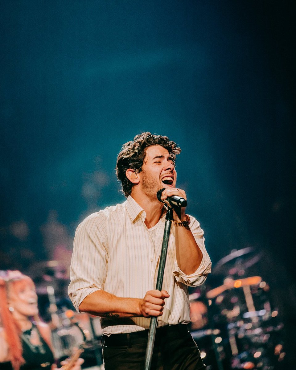 1992njj's tweet photo. nick jonas. https://t.co/p1lRrhH6sP