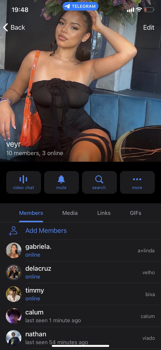 mandem um . e o pior squad do tg vai opinar sobre vcs!