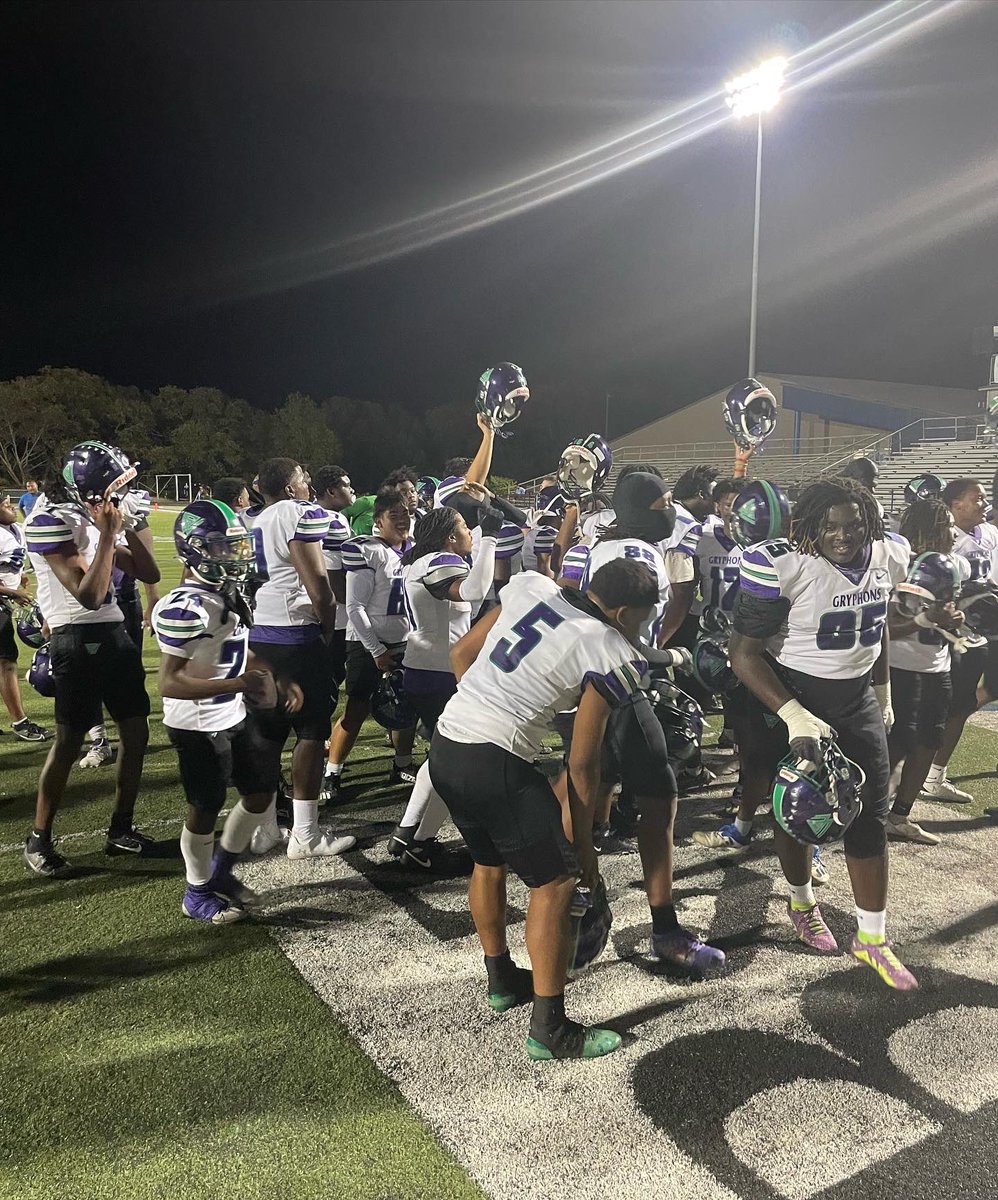 Congratulations to our LRSW JV Gryphons tonight on their win against Sylvan Hills Bears 20-6.  Our JV Gryphons are now 6-0 this season!!