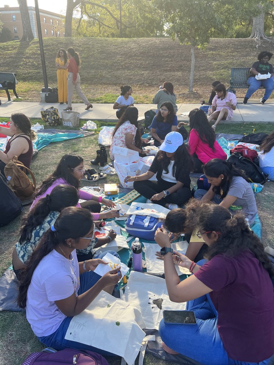 unt_wic's tweet photo. We had a wonderful time at our #WICFall2023 picnic event sponsored by @FASTENTERPRISES

If you missed it, join us next semester for our #WICSPRING2024 picnic event!

Picture highlights! https://t.co/hPFAuWyHlr