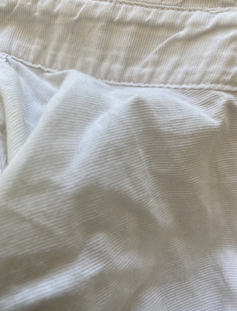 kellypukeman's tweet photo. @dieworkwear  pls help! bf has job interview tmr- non of his suit pants fit
6'4, fat ass, muscular thighs; reg or high rise?
fan of the "classic" fit on j.crew but we dont have those here. given the shoes and 2 shirt options, what colour?
(also can tailor, also can get new shirt) https://t.co/DqeUJShnyR