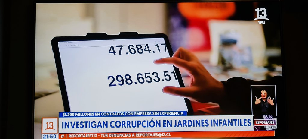 Tor25899035's tweet photo. 🇨🇱 | ESTAFA PÚBLICA MILLONARIA.
El Municipio y Subsec de Educación de Valdivia, de alcaldía RD, Fraude Amplio, adjudicaron 10 contratos por más de 1.200 millones a empresa de construcción trucha de funcionaria y su pololo. Dejaron en la ruina a jardines infantiles de la zona. https://t.co/YqolW4t1mX