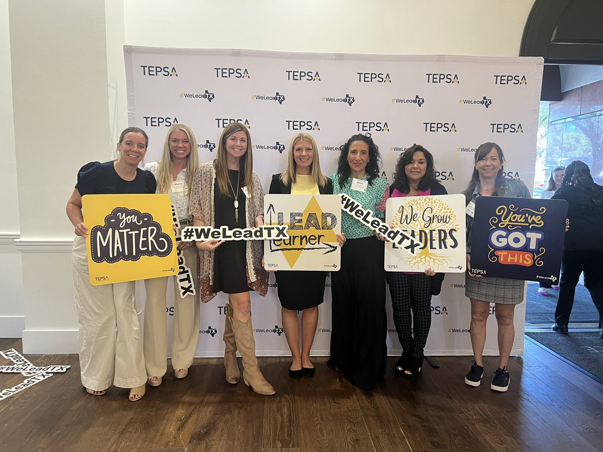 springs_cypress's tweet photo. Proud of these fabulous DSISD Assistant Principals!  These ladies spent the holiday learning at the Texas Elementary Principal &amp; Supervisors Association (TEPSA) Assistant Principal Conference!  #WeLeadTx #CSESpower https://t.co/v25qlxN8t0