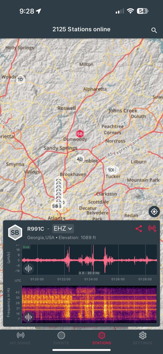 ChrisJacksonSC's tweet image. Wonder if these little anomalies a couple mins after it happened was the ground literally shaking from the double play that ended the Braves game at around 9:16 or so. Two stations picked up “something” around the same time a few mins later and both were around the same distance…