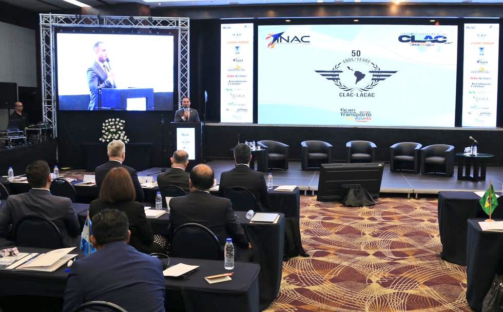 Instituto Nacional de Aeronáutica Civil tweet media
