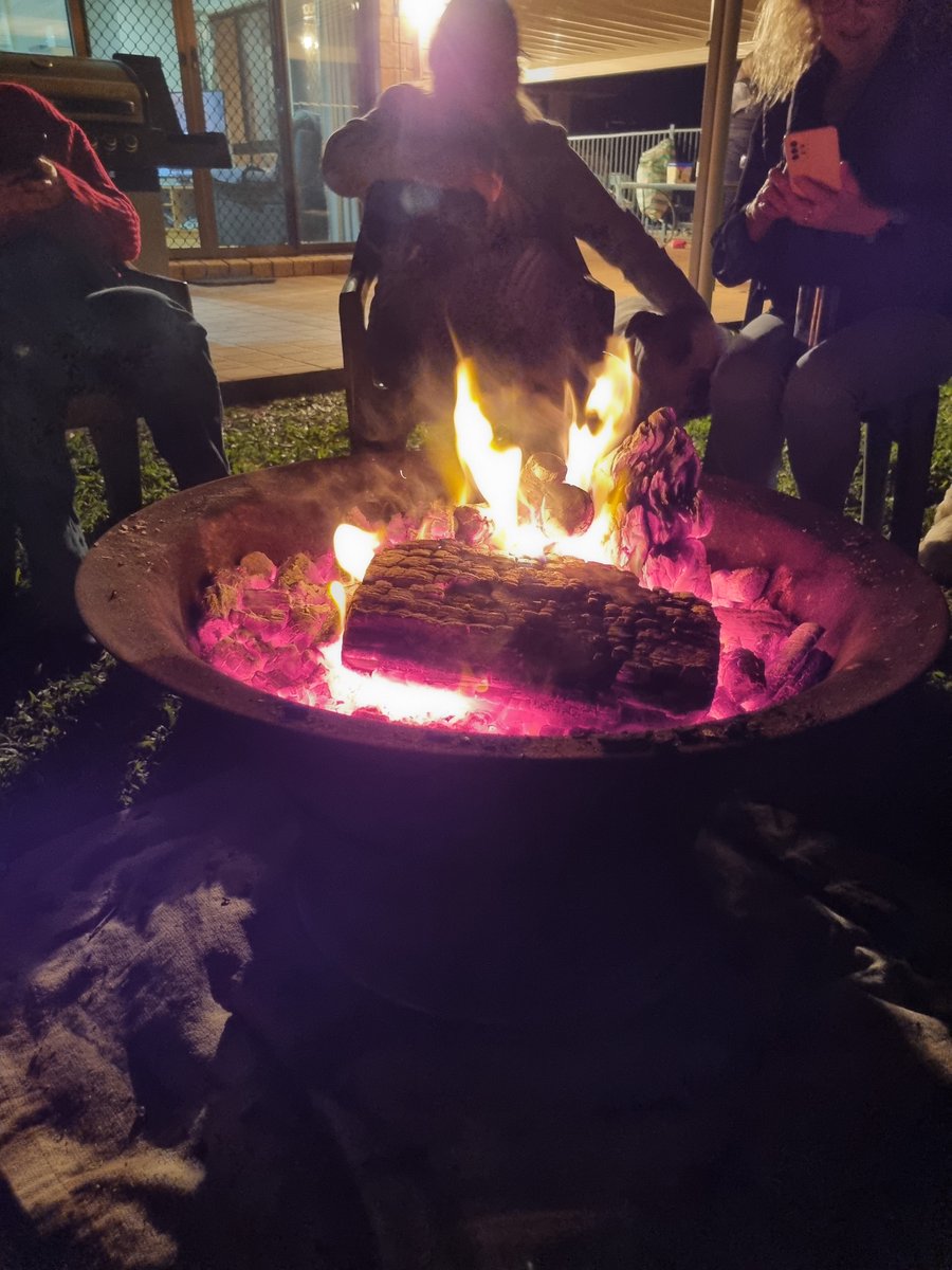 Coaches.....
At night.
Just before you close your eyes to go to sleep.
Smile.
And remember that today you changed the life of someone who may not have even realised it or thanked you for it but you made a difference to their life.
Well done!
Good night