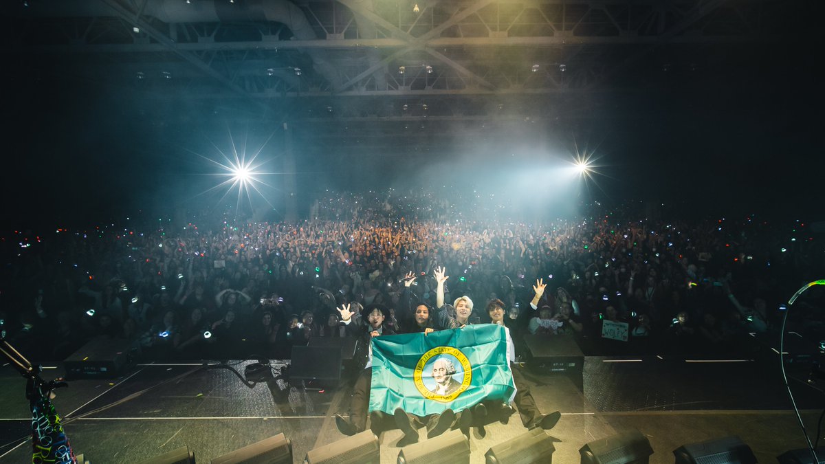 더로즈_The Rose tweet media
