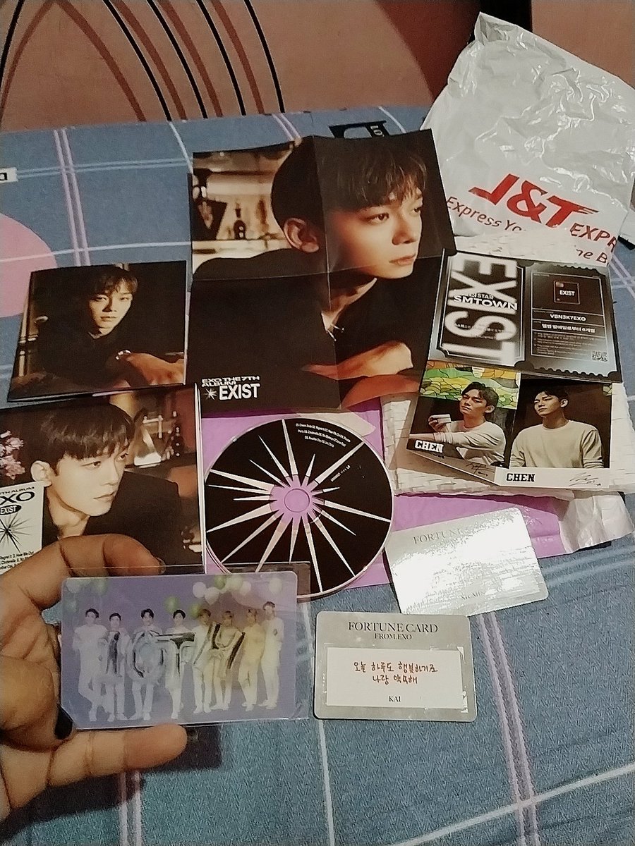 nnieJD's tweet photo. umuwi na asawa ko 🥰😍🫣❤️
@cloud_6104 thank you so much po, got my EXIST ALBUM and PC
❤️
#EXO_CreamSoda #EXO #chen #kimjongdae @weareoneEXO https://t.co/TgUISdcAuU