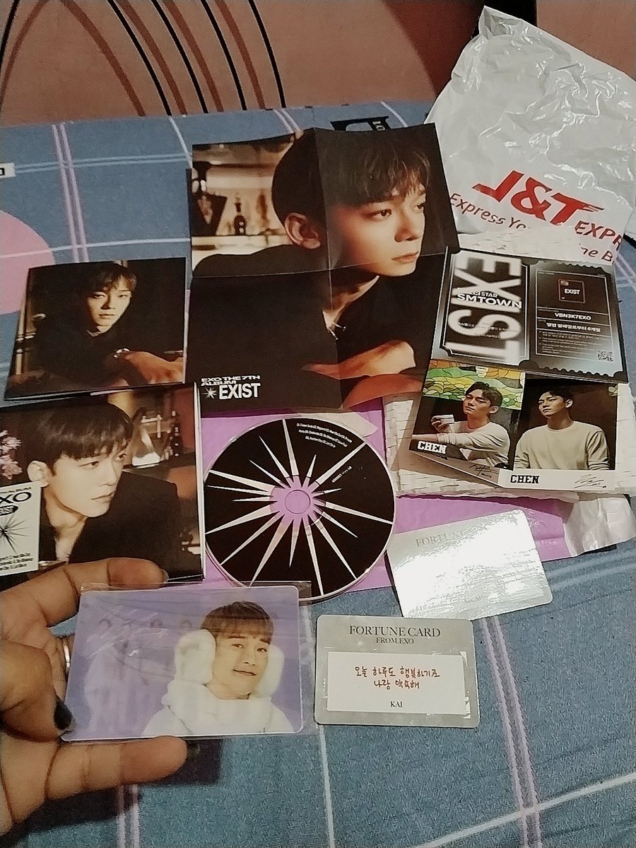 nnieJD's tweet photo. umuwi na asawa ko 🥰😍🫣❤️
@cloud_6104 thank you so much po, got my EXIST ALBUM and PC
❤️
#EXO_CreamSoda #EXO #chen #kimjongdae @weareoneEXO https://t.co/TgUISdcAuU