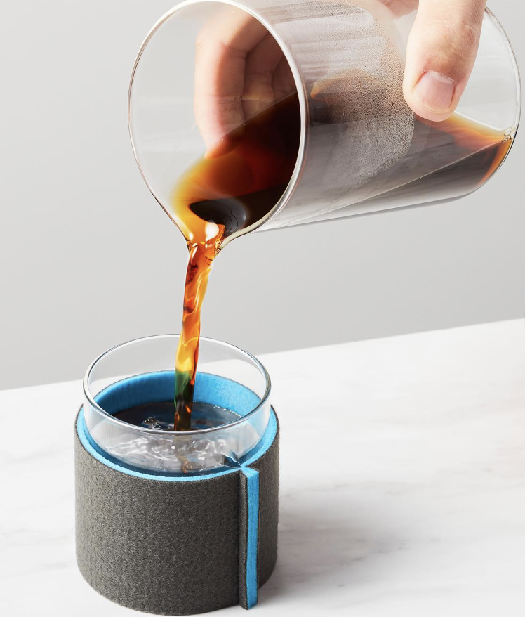 tokyo_students's tweet photo. 【空きコマにおすすめ🍽️】
Blue Bottle Coffee青山
青学から徒歩7分程度
夏限定のノラフロートが美味しすぎる。
アイスを溶かして飲んでもアイスだけ食べても🙆‍♀️
寒い日にはホットノラも🙆
#青学 #表参道 #青山学院大学 #空きコマ #ブルーボトル https://t.co/44lNSgnVPp