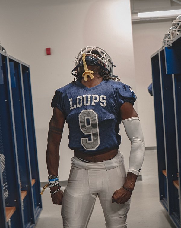 SteveCollinT's tweet photo. Midseason Highlight Tape out now!!! (5 games). Season is not done let’s keep workin’!!! 🫡
 https://t.co/TpcBAcCEHw https://t.co/gXtVrv7xgZ