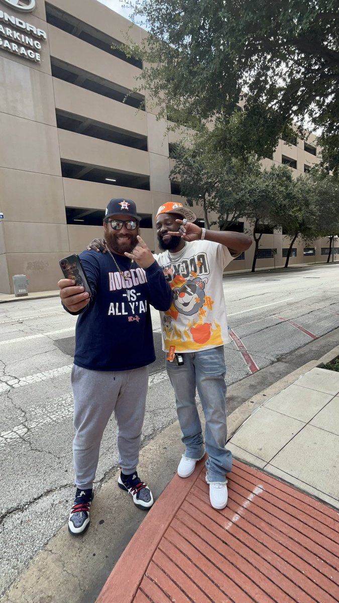 <a href="/hardbodykiotti/">IG: HardbodyKiotti</a> 🚀🤘🏾🔥💯🤝🏾 an Honor to meet you , Much love and Hopefully you come be a host on Clutch City Connect with my boy <a href="/TjAndersonNBA/">Andy Ty</a> Our Houston Rockets Podcast Show 🤘🏾🔥🚀💯😎 Best In-Game Host and NBA DJ in the League