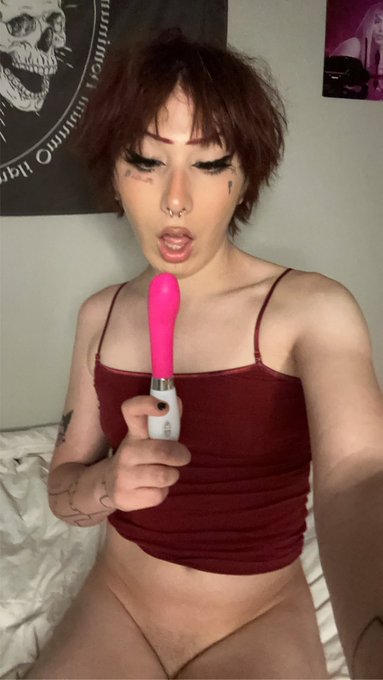 what do i have here? :o https://t.co/BT8VUeNWEx