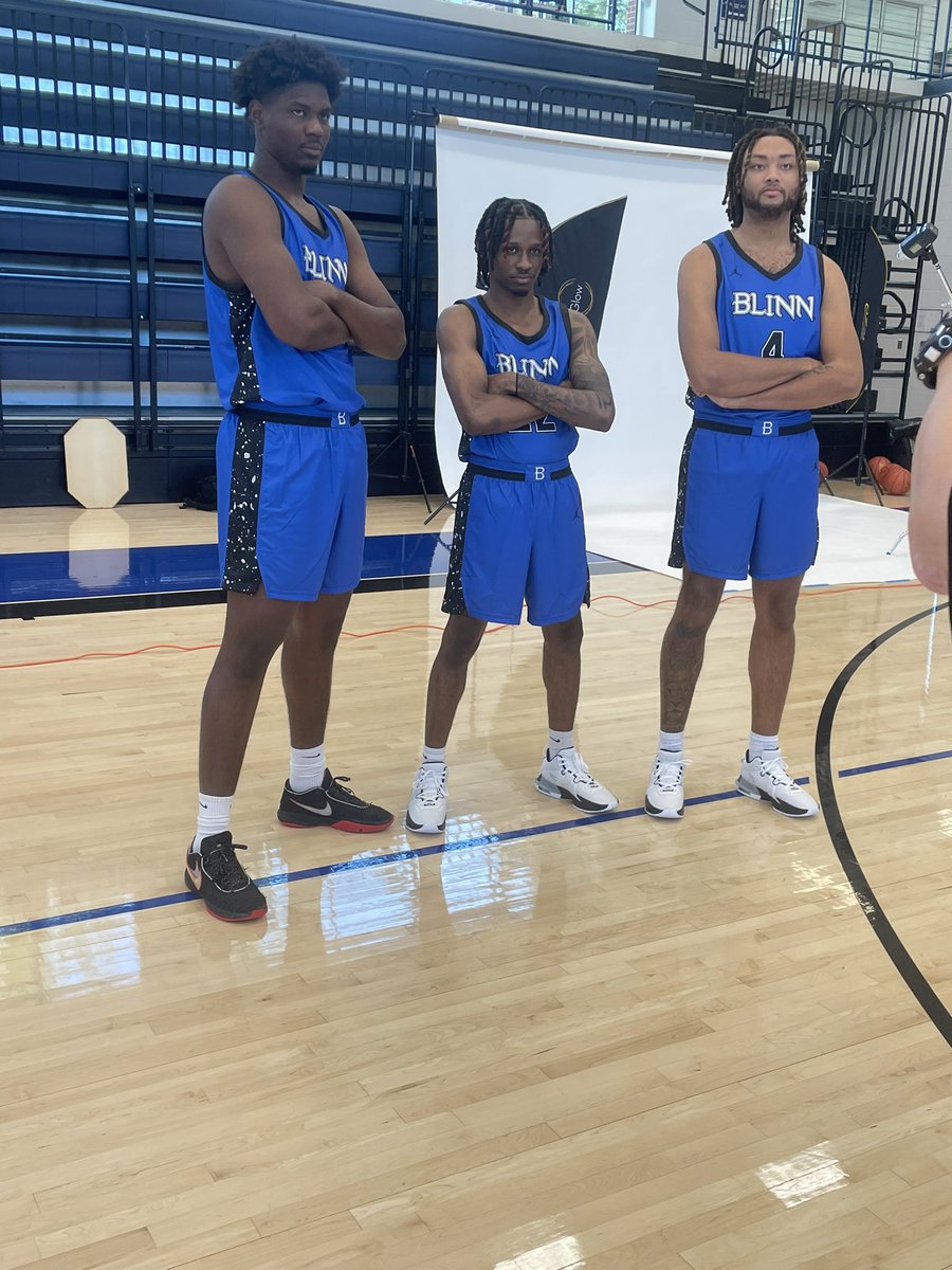 BlinnMBB's tweet photo. Media Day For Our Guys Out Here At The Kruse Center! They Had Fun Creating Some Serious Content! https://t.co/q6t9A4wYy7