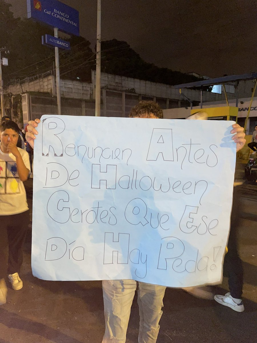 Ángel 🍪 (@villazzzx) on Twitter photo 