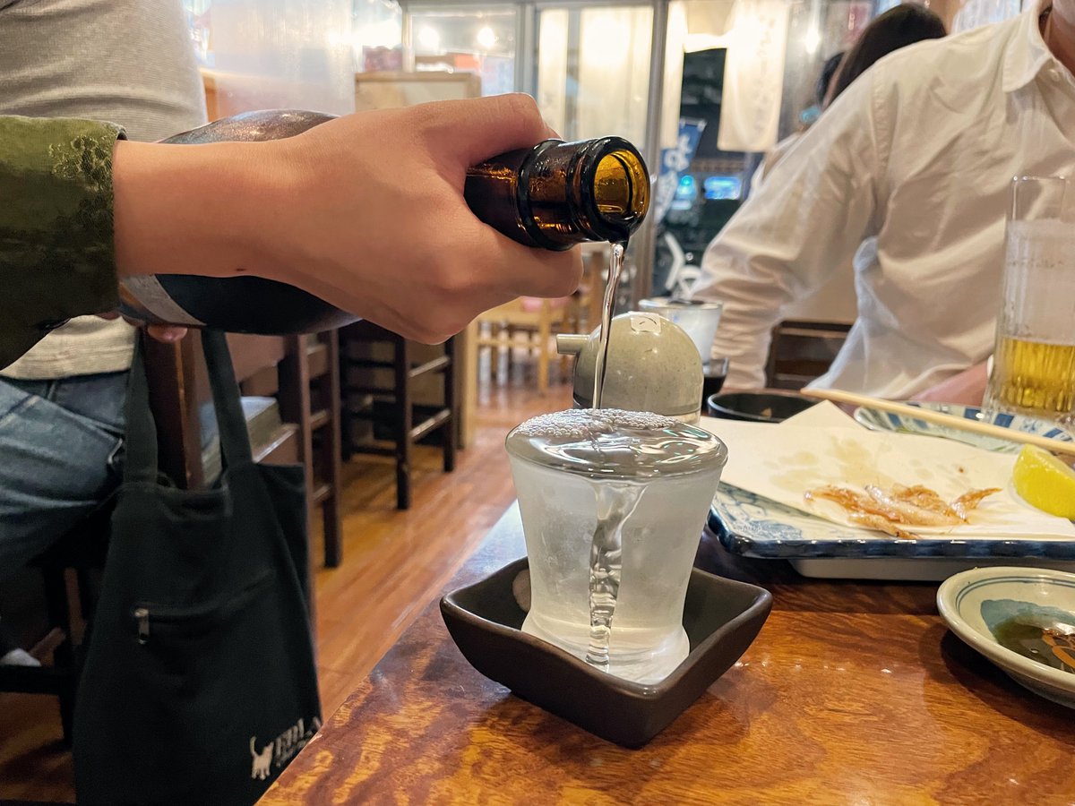 なかのみ #中野でカンパイしよっ
第18話① さかなの目玉「アイと魚の皆の実家」
無料話更新されてます!
天然モノのお魚を使った、本格料理が食べられる居酒屋さん!🐡🍶
でもその雰囲気は皆にとっての中野の実家・・・!
お魚食べてほっこり出来る良いお店です👍👍
https://t.co/EsuXYJreGw