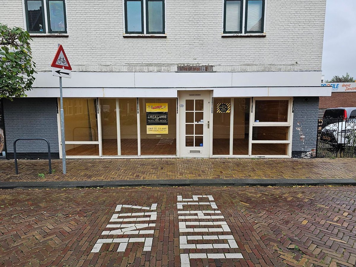 LocalJoeNL's tweet photo. #NEWBUSINESSINTOWN!

Blendz #Barbershop naar Dorpsstraat 31 te #Bleiswijk.

#LocalJoe stond #verhuurder, een #particulierebelegger, bij.

https://t.co/02ekmesFta

#verhuurd #realestate #vastgoedtransacties #vastgoedberichten #rentastore #deal #rented https://t.co/0CLPdPUzbW