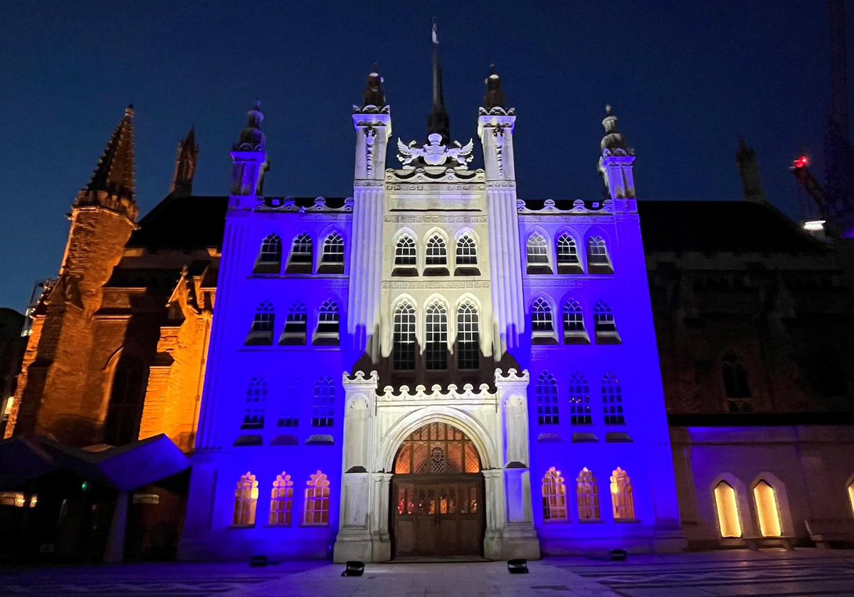 IsraelinUK's tweet photo. Last night, the United Kingdom stood in solidarity with #Israel, as many iconic buildings bathed themselves in blue and white, the colors of hope and resilience. Together, we condemn acts of violence by Hamas and remember the lives affected by recent events. 🇬🇧🇮🇱 #istandwithisrael