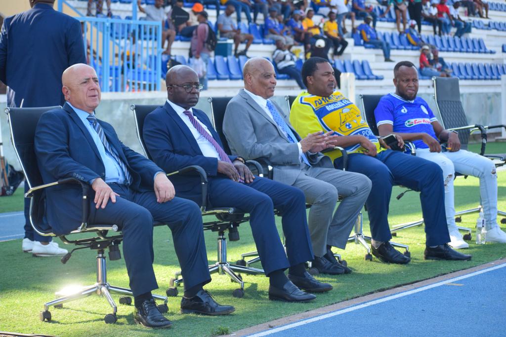 Maclean Letshwiti tweet media