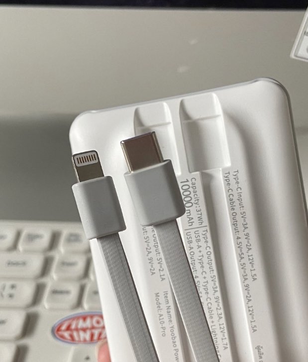 Psolemn's tweet photo. แจก powerbank 10,000 mAh ของ Yoobao รุ่น A10-pro ตัว fast charge ครับ

กติกา แค่รีทวิตครับบ

ประกาศผลวันพรุ่งนี้ 4 ทุ่มนะครับ https://t.co/wuD58wpaQb