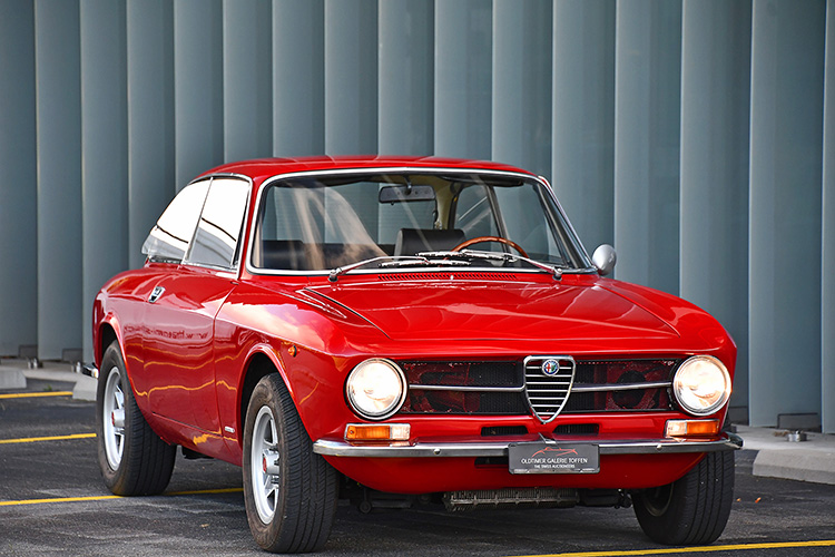 Herbstauktion Oldtimer Galerie Toffen am 14. Oktober 2023

Wo: Gürbestrasse 1, 3125 Toffen
Wann: 14. Oktober um 13:30

Informationen zu den Auktionsfahrzeugen mit vielen Bildern finden Sie auf der Webseite der Oldtimer Galerie Toffen: oldtimergalerie.ch