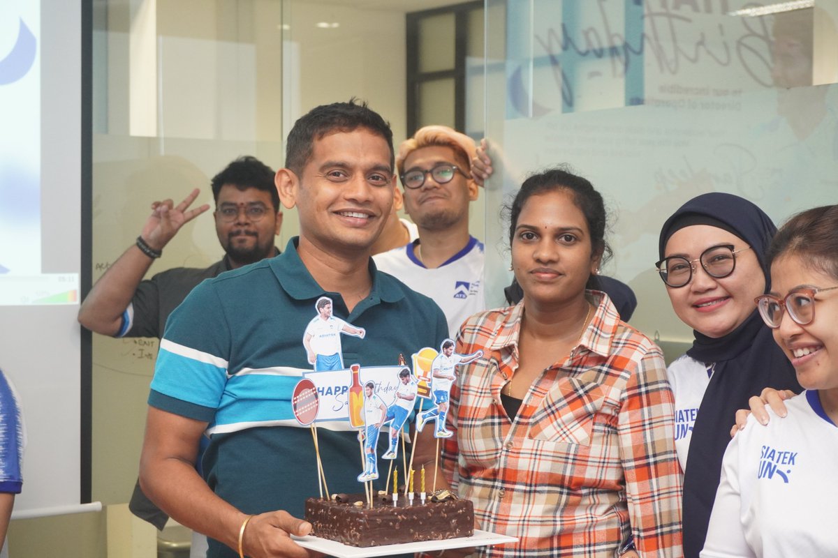 Asiatek_id's tweet image. On this special day, we salute your exceptional leadership. Happy Birthday to our Director of Operations, Pak Sandeep Koyyana . May your year be filled with good health, happiness, and prosperity.

#AsianTechnologySolutions #AsiatekSolusiIndonesia
