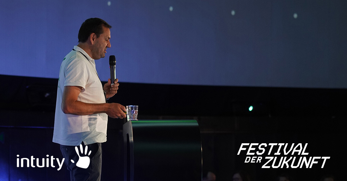 PAЯADOX Conference tweet media