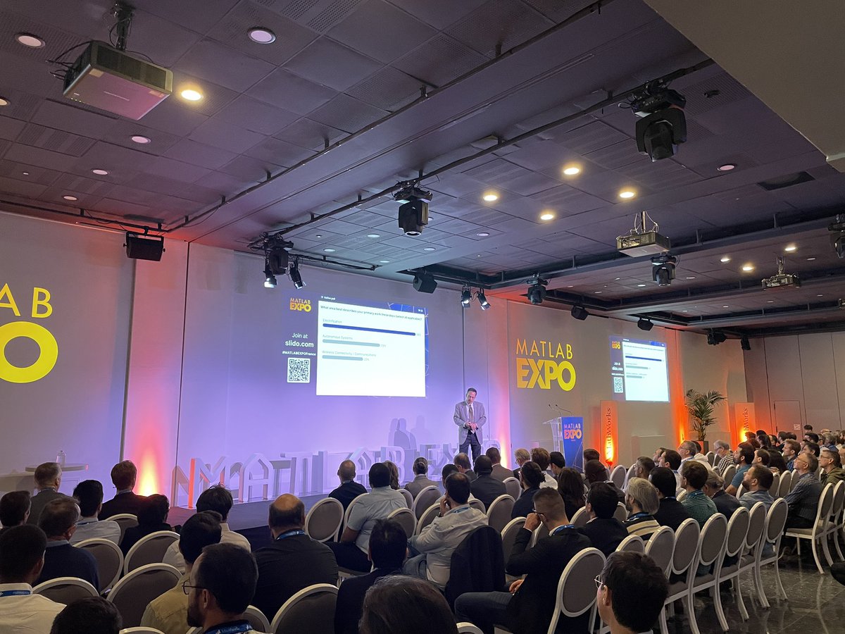 laur_va's tweet image. Opening keynote from @RichardRovner at #MATLAB Expo France. Polling the audience: #Electrification is top of mind. #ModelBasedDesign #Engineering