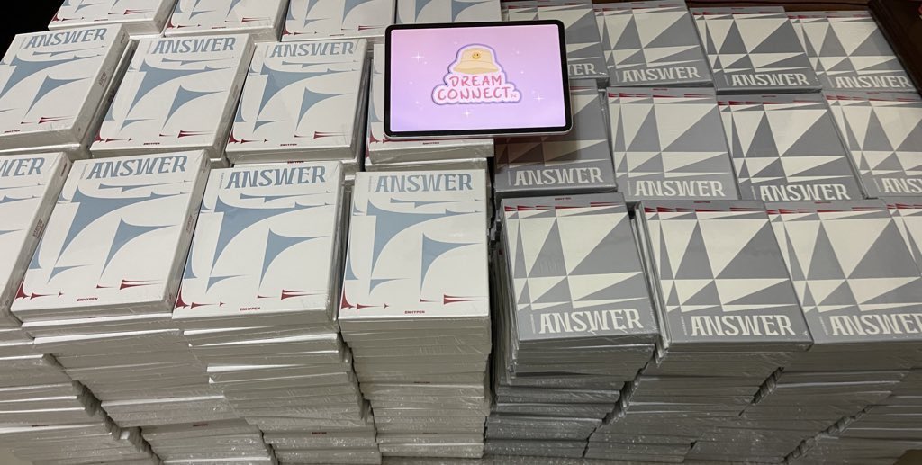#DreamConnectOnhand

꒰ wts lfb ph onhand ꒱

❗️10.10 SALE❗️

ENHYPEN Sealed Dimension: Answer
— ALL FIRST PRESS

♡ Random - ₱380
♡ Set - ₱750

ꔛ reply "mine + qty"
ꔛ dop PAYO
ꔛ liked = yours! wait for our dm