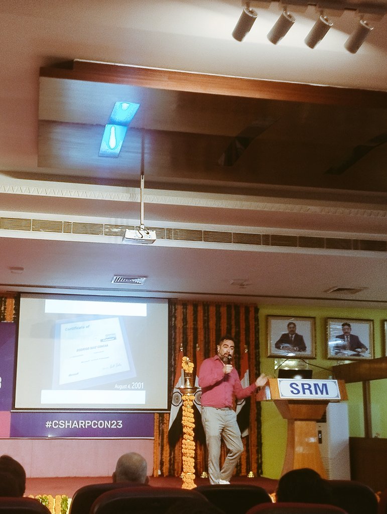 MansiTiwari1601's tweet image. #CSHARPCON23 #SRMuniveristy #CsharpCorner