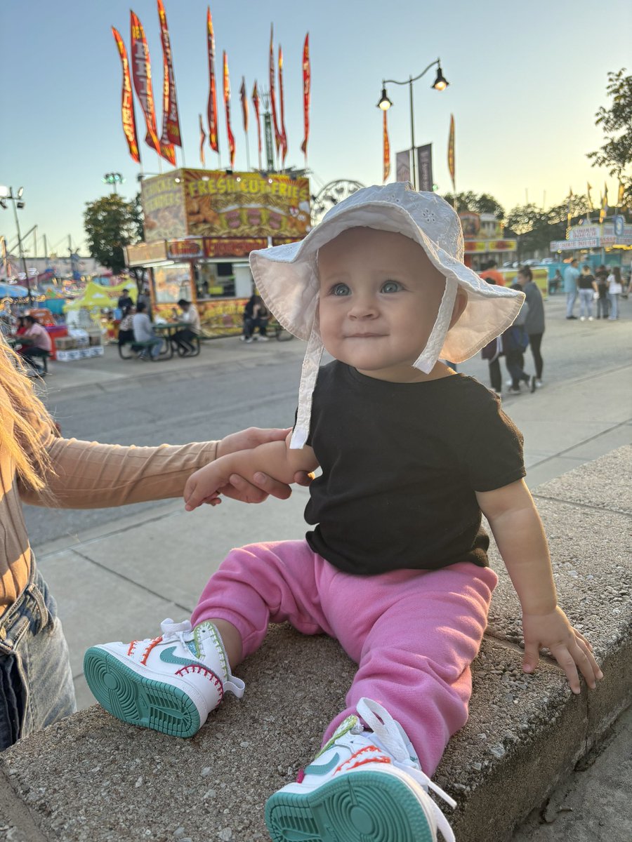 jordyn15_'s tweet photo. My mini🤍 https://t.co/7kVdH6iEjX