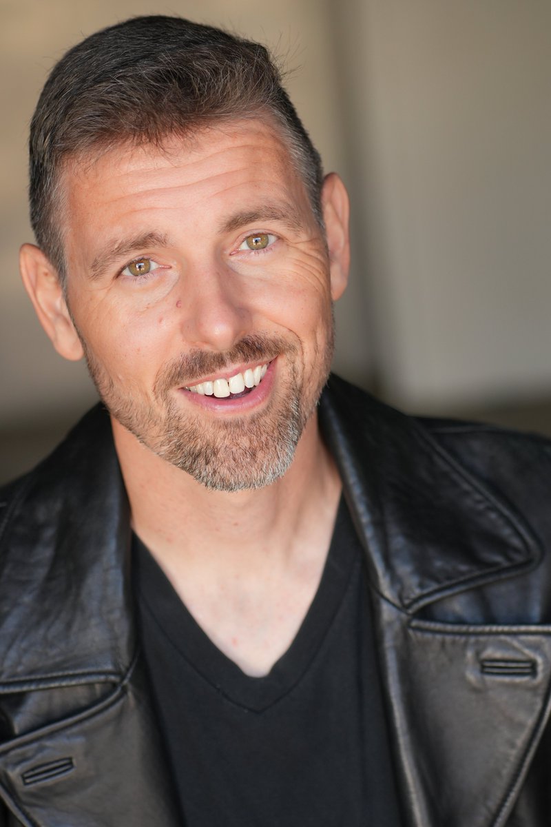 SlyActor's tweet photo. Polled my FB for some ideas to what #headshots they liked the best for
@SlyActor @kaezlo
These are some of my favorite's from those results.  #slygreen #kaezlo #twitch #actorslife #actor https://t.co/8BvZA0c3BI
