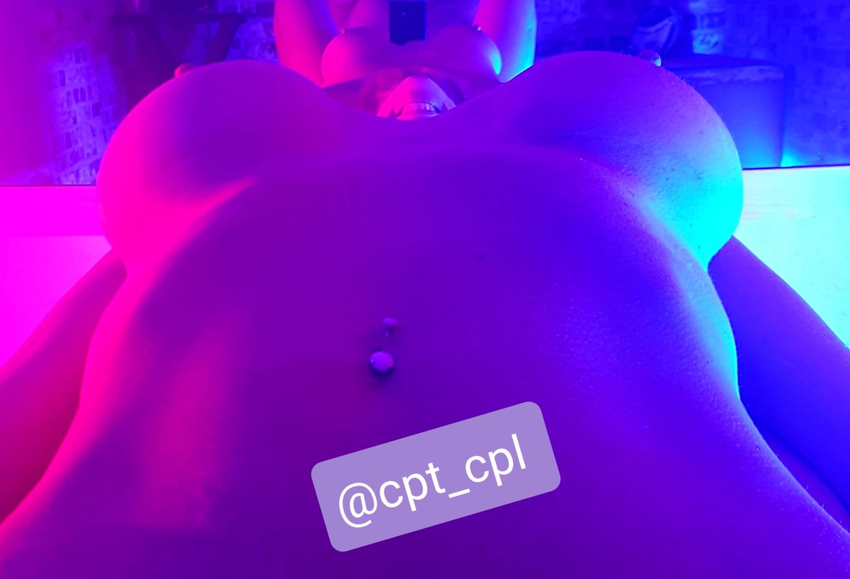 cpt_cpl's tweet photo. X after dark, who's ready to play? 
#boobytuesday #RollingStones #party #nsfw https://t.co/TO2cGNDtii