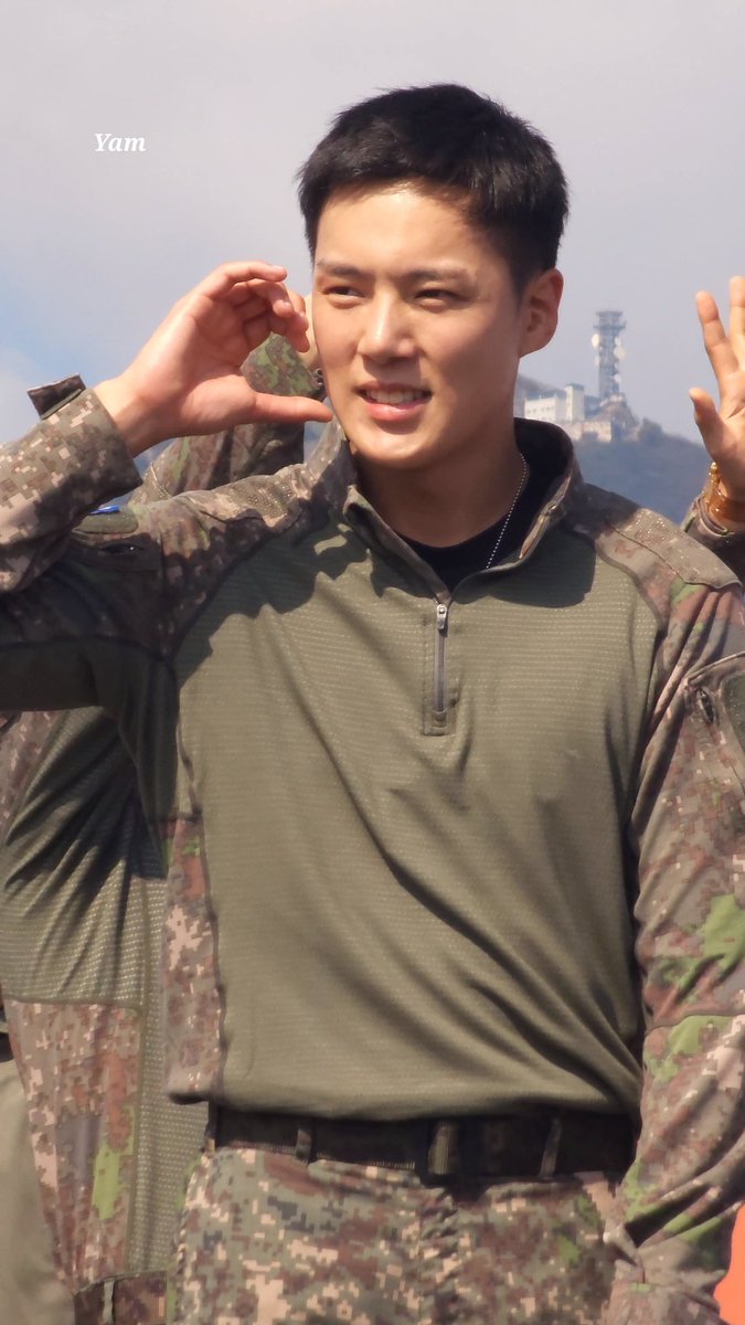 Yamchae_mbb's tweet image. 231010 #민혁 지상군페스티벌

빤딱빤딱 아기강쥐 사랑 가득해 ꯁ