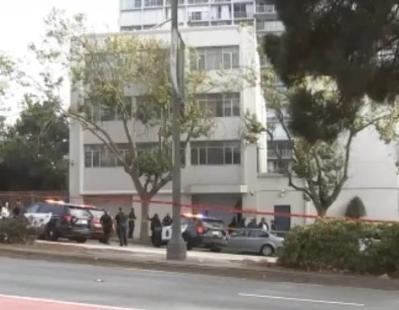 🔺The #ChineseConsulate in #SanFrancisco strongly condemned a violent attack after a car crashed into the office on Monday, and urged the US to handle the case seriously and adopt any necessary measures to ensure the safety of the staff and the office, according to a statement.