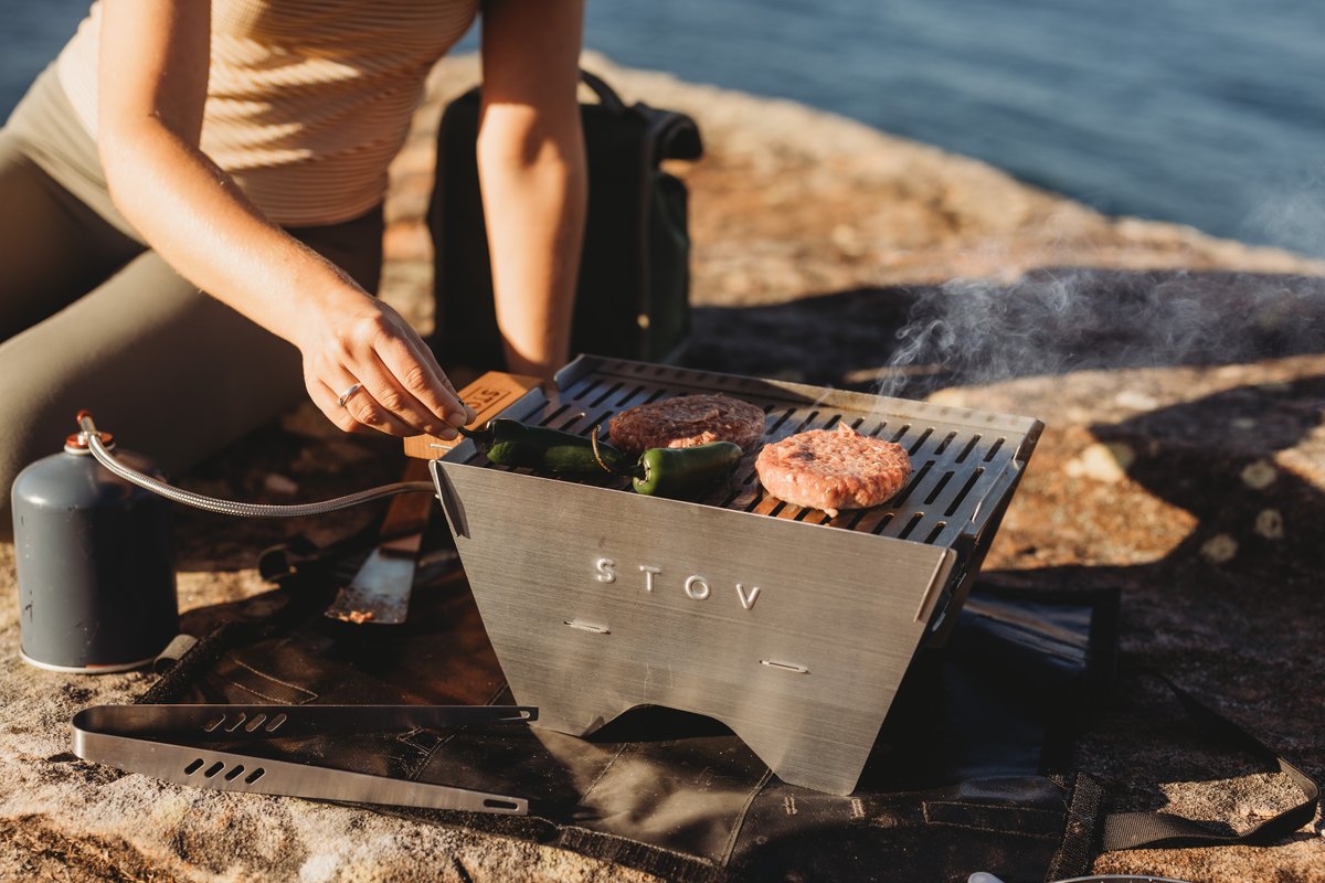 Friedrich_Old's tweet photo. Ever wanted to have a BBQ by the beach but didn't want to carry your heavy barbecue down to there? The STOV BBQ is the solution to this challenge. Flatpack design and set up in minutes, makes it the perfect portable BBQ for the summer.

https://t.co/NyWCU6PWip https://t.co/CDGihA7eNa