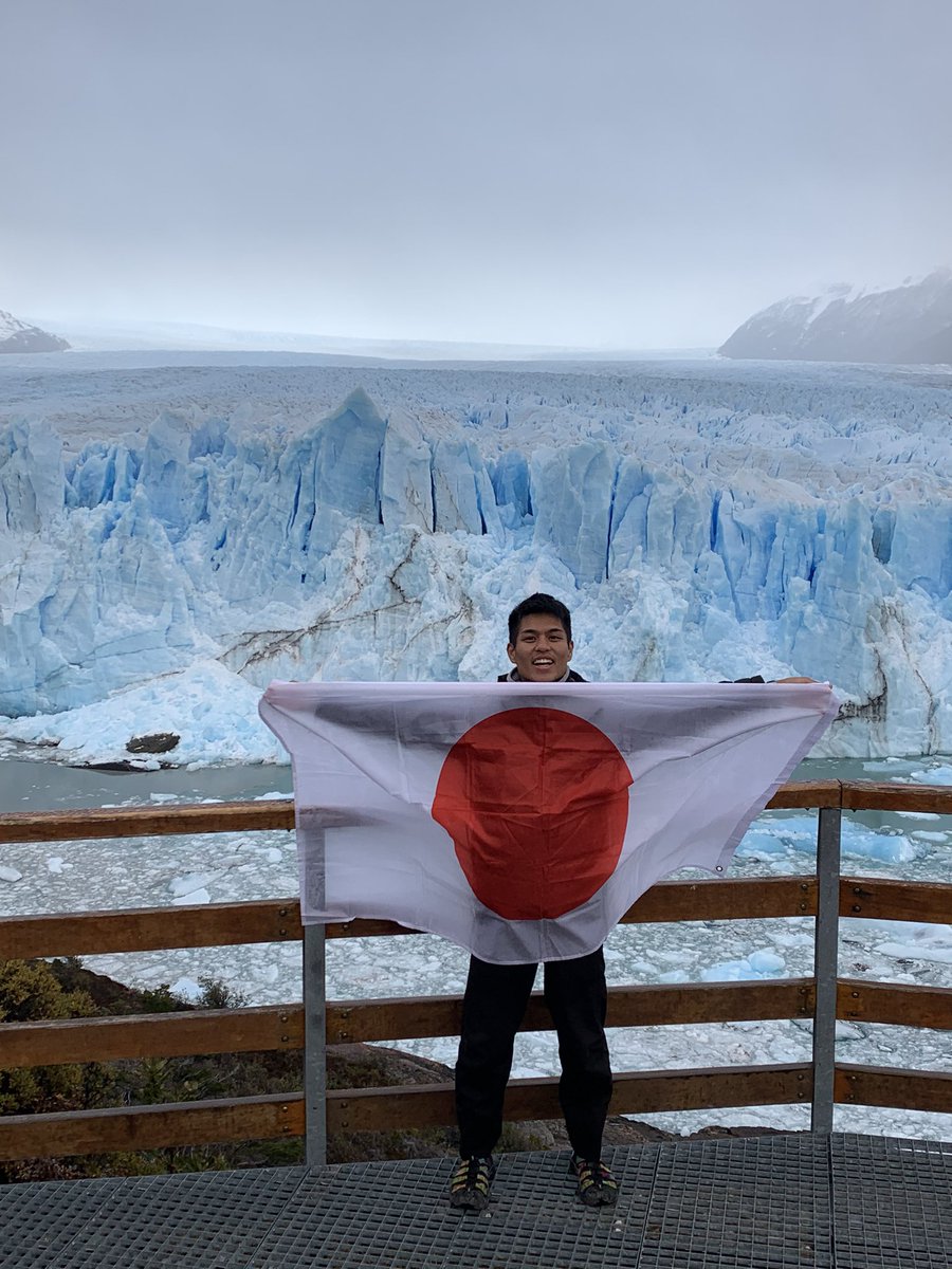 worldtrip88's tweet photo. 33カ国目　アルゼンチン🇦🇷 inプエルトナタレス

世界一周でやりたかったこと！！！
氷河の上をトレッキングこと🥾
氷河の水は冷たくて美味しかった😋
#アルゼンチン #ペリノモレノ氷河 #氷河 https://t.co/LUXYATZO6Y