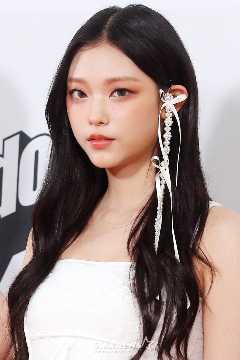 lovablDea's tweet photo. 구미호인지 뭔지 눈물만 나와…….. https://t.co/mawufnybZC