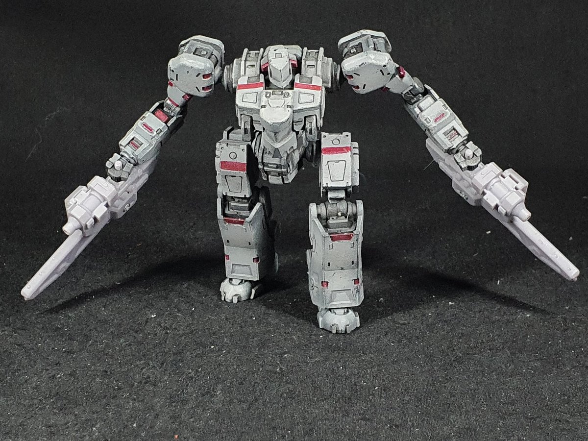 SeanSuchanya's tweet photo. Experimenting with an alternate design for the ripper blades. A folding varient might have a more interesting silhouette. Further edits and test prints will be needed. #mech #mecha #robot #miniature #3Dprinting #3dprint #toyprototype https://t.co/8ho5SybcRH