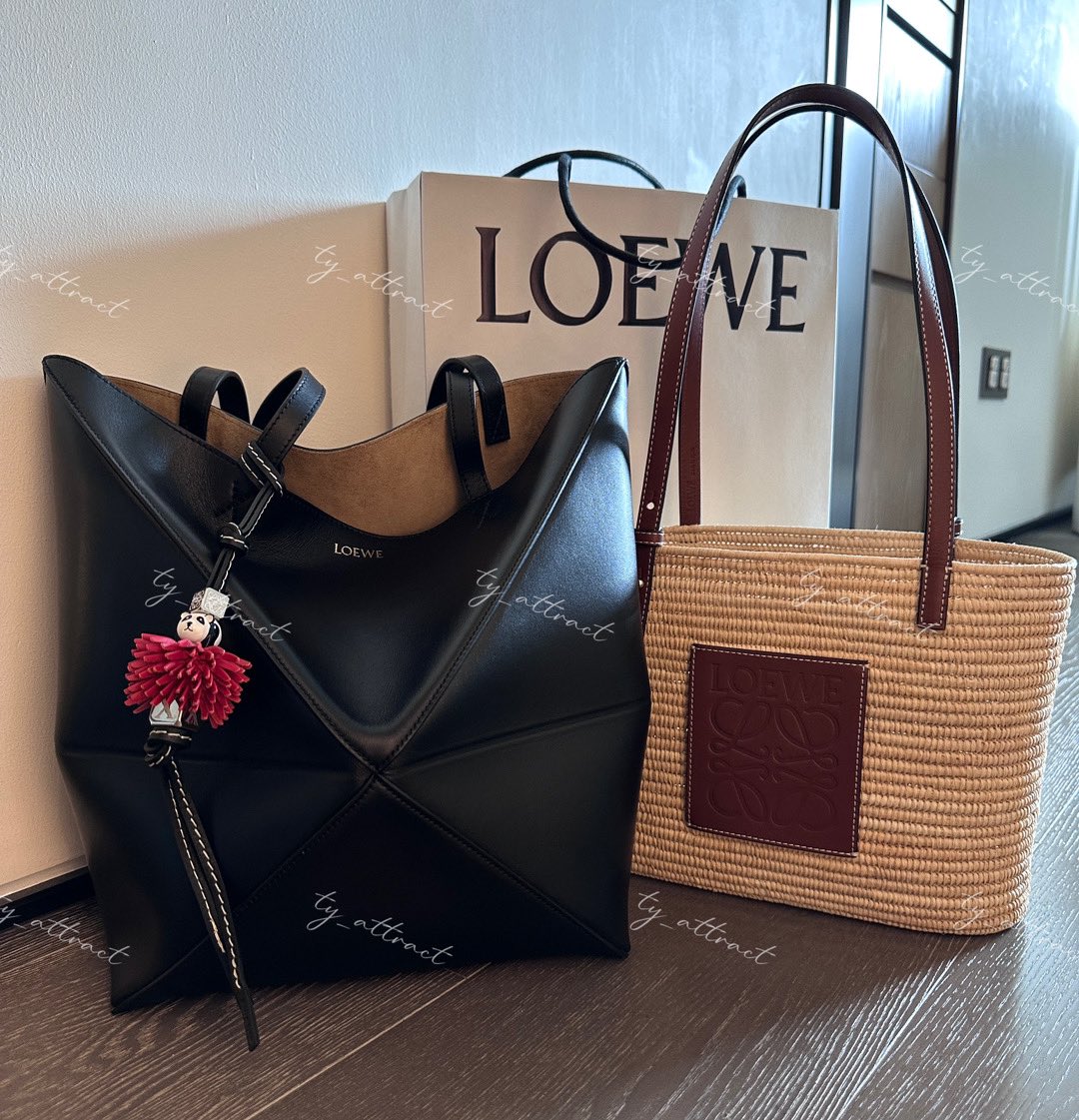 #TAEYONG 
<a href="/LoeweOfficial/">LOEWE</a> 
#LoewexTaeyong 
🌹Now I have my Loewe 2