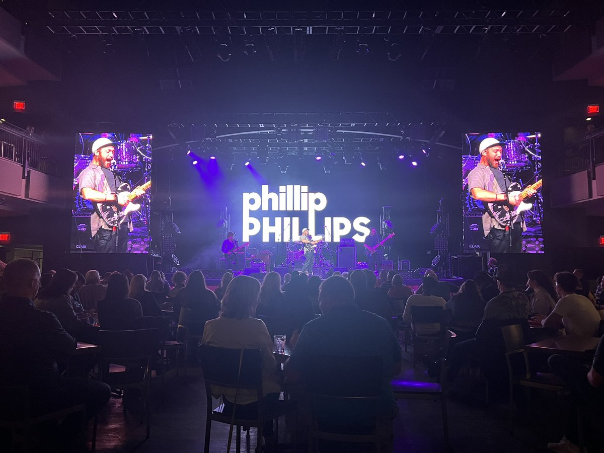 justinraywill's tweet photo. At #IEBA Phillip Phillips, Chase Matthews, LIT 🔥#Nashville https://t.co/zS31Gjbcjk